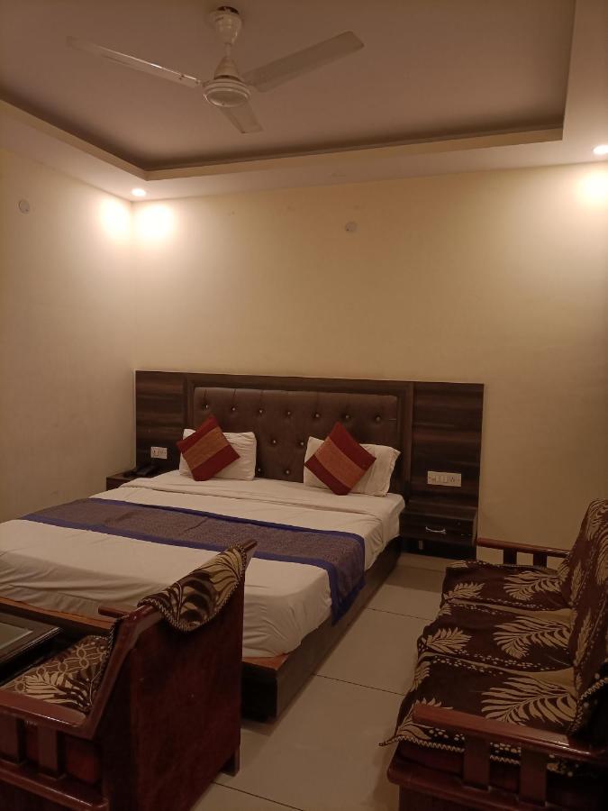 Hotel Aerotech Near Igi Airport New Delhi Luaran gambar