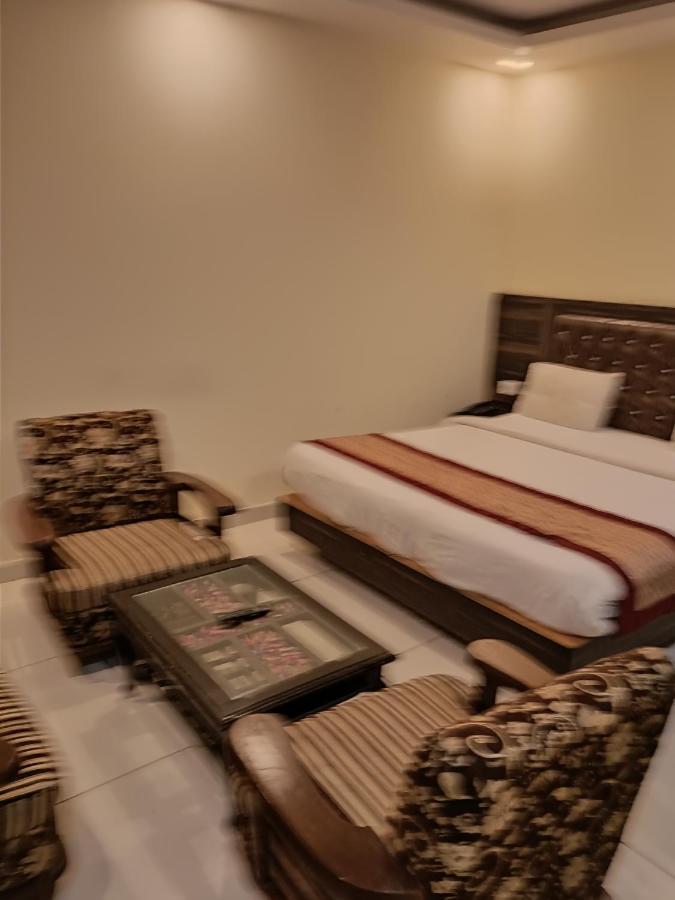 Hotel Aerotech Near Igi Airport New Delhi Luaran gambar