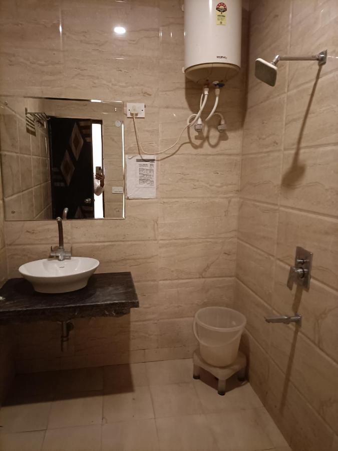 Hotel Aerotech Near Igi Airport New Delhi Luaran gambar
