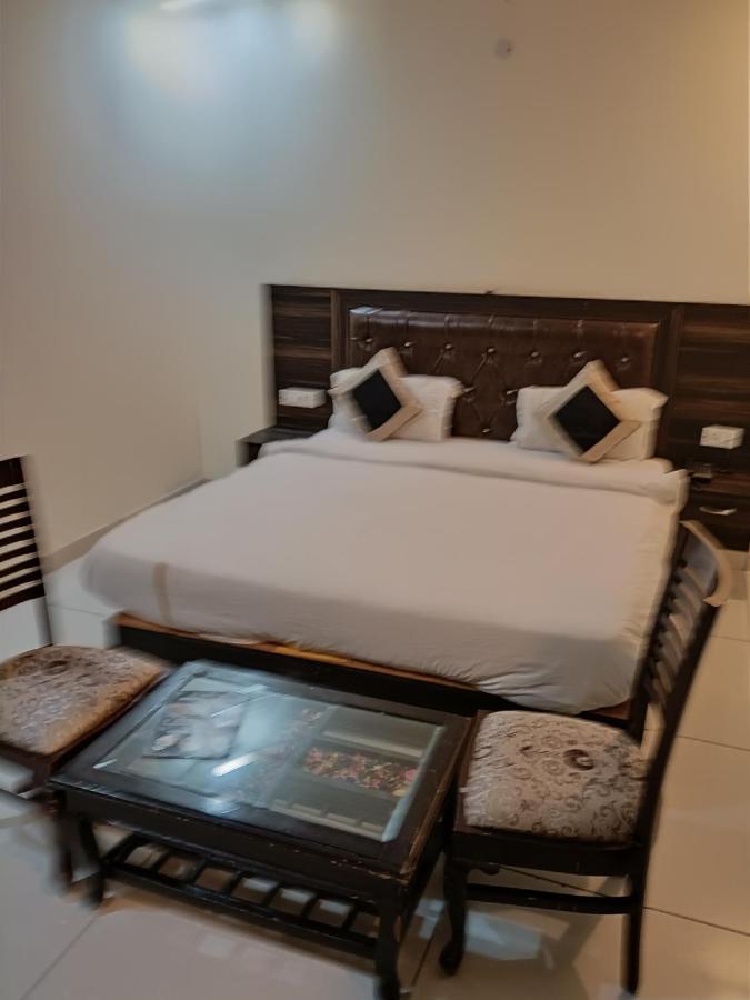Hotel Aerotech Near Igi Airport New Delhi Luaran gambar