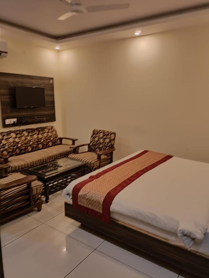 Hotel Aerotech Near Igi Airport New Delhi Luaran gambar